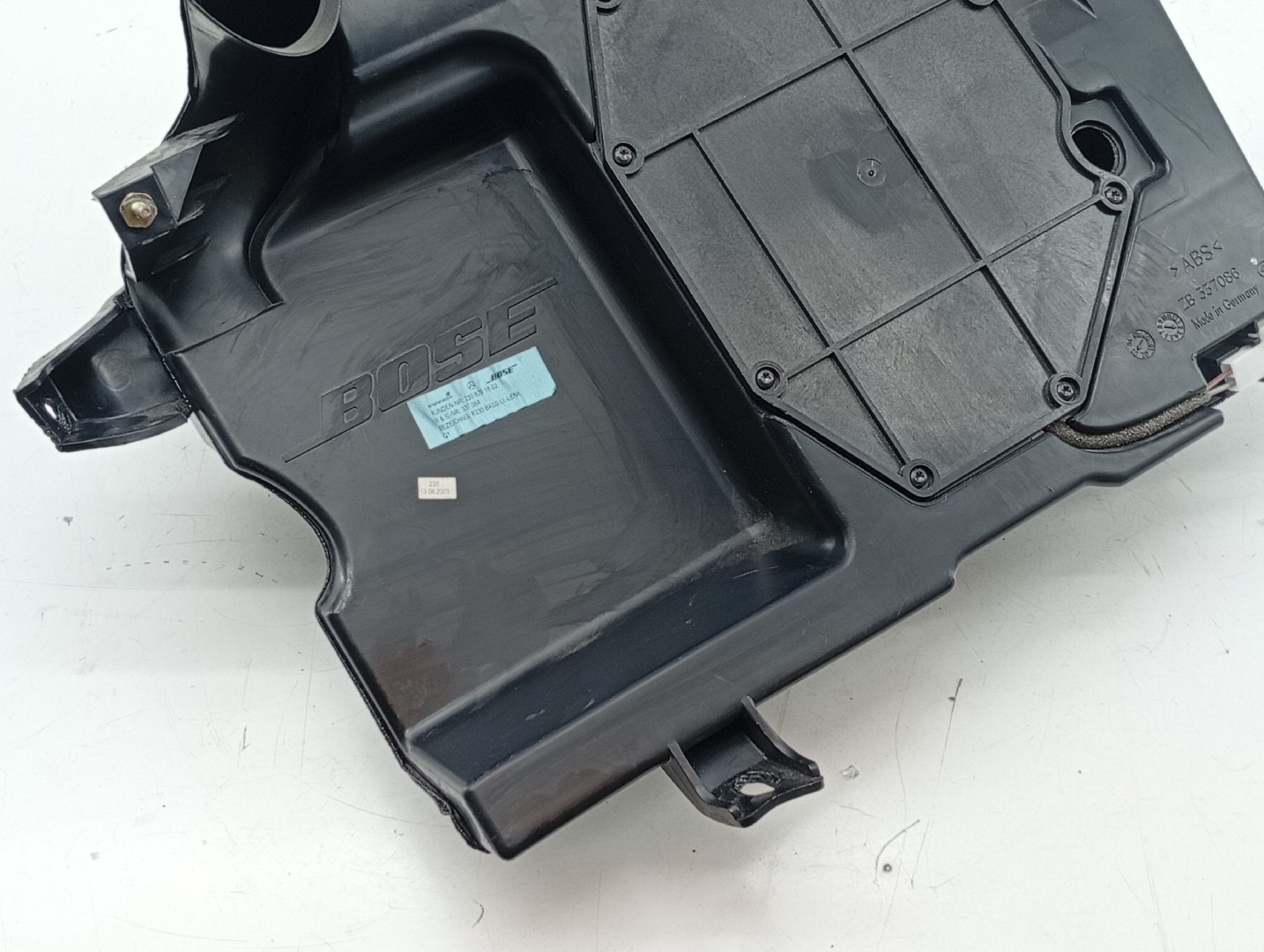 Subwoofer MERCEDES-BENZ SL (R230) | 01 - 12 Imagem-2