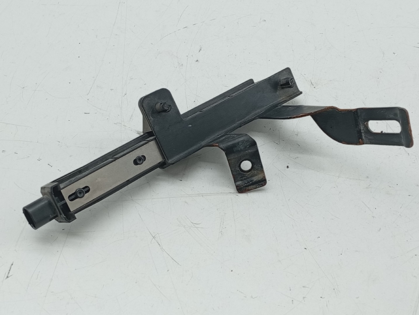 Antena MERCEDES-BENZ SL (R230) | 01 - 12 Imagem-2