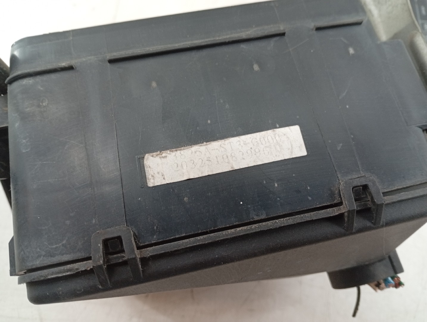 Caixa de fusíveis e relés HONDA CIVIC VI Fastback (MA, MB) | 94 - 01 Imagem-2