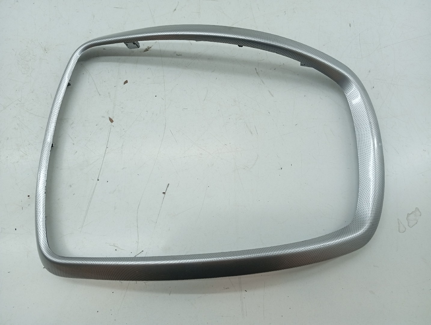 Friso de grelha MERCEDES-BENZ SL (R230) | 01 - 12 Imagem-3