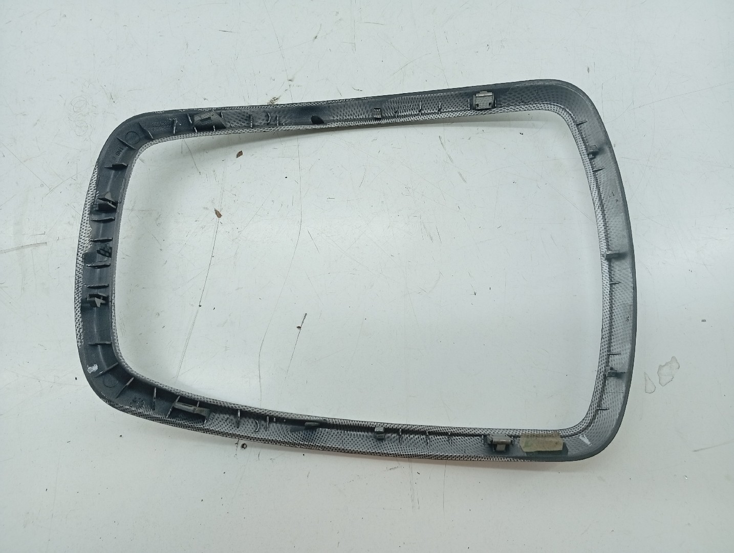 Friso de grelha MERCEDES-BENZ SL (R230) | 01 - 12 Imagem-1