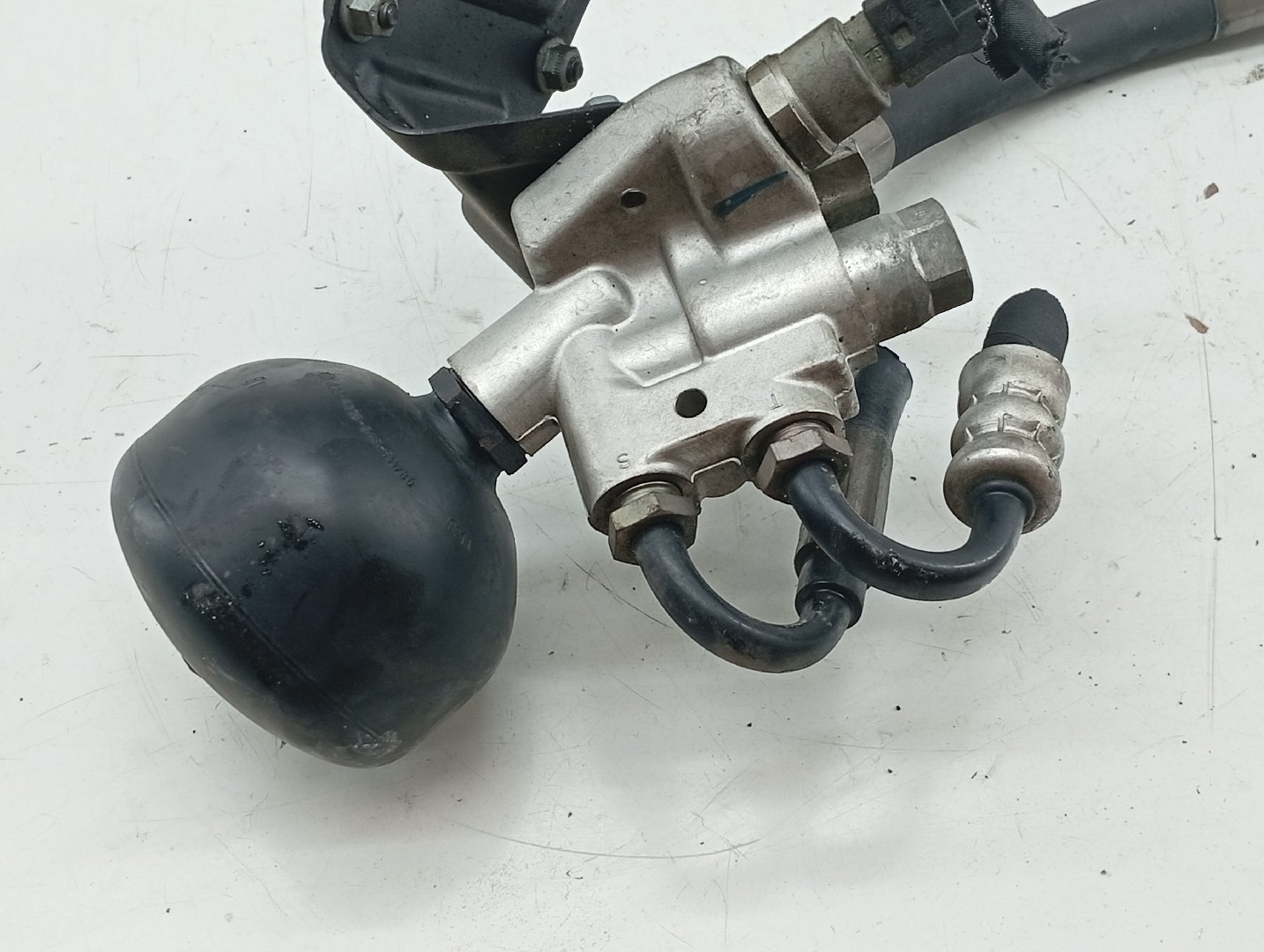 Compressor de suspensão pneumática MERCEDES-BENZ SL (R230) | 01 - 12 Imagem-2