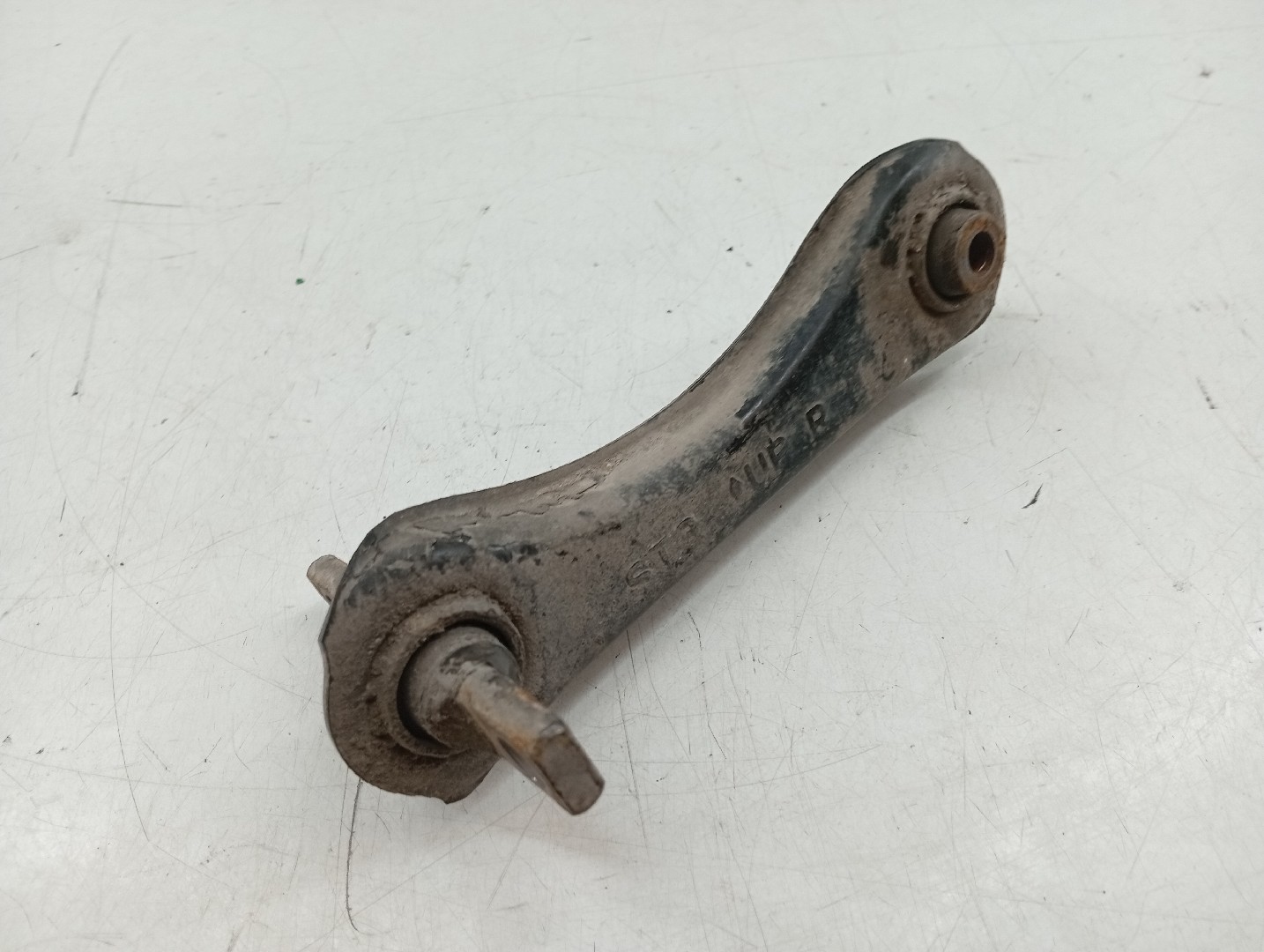 Braço de Suspensão traseiro direito HONDA CIVIC VI Fastback (MA, MB) | 94 - 01 Imagem-2