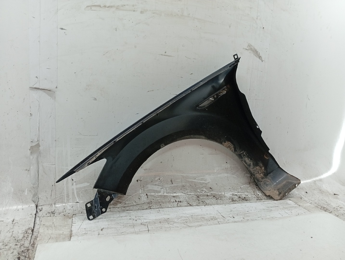 Guarda Lamas Direito FORD MONDEO IV Turnier (BA7) | 07 - 15 Imagem-5