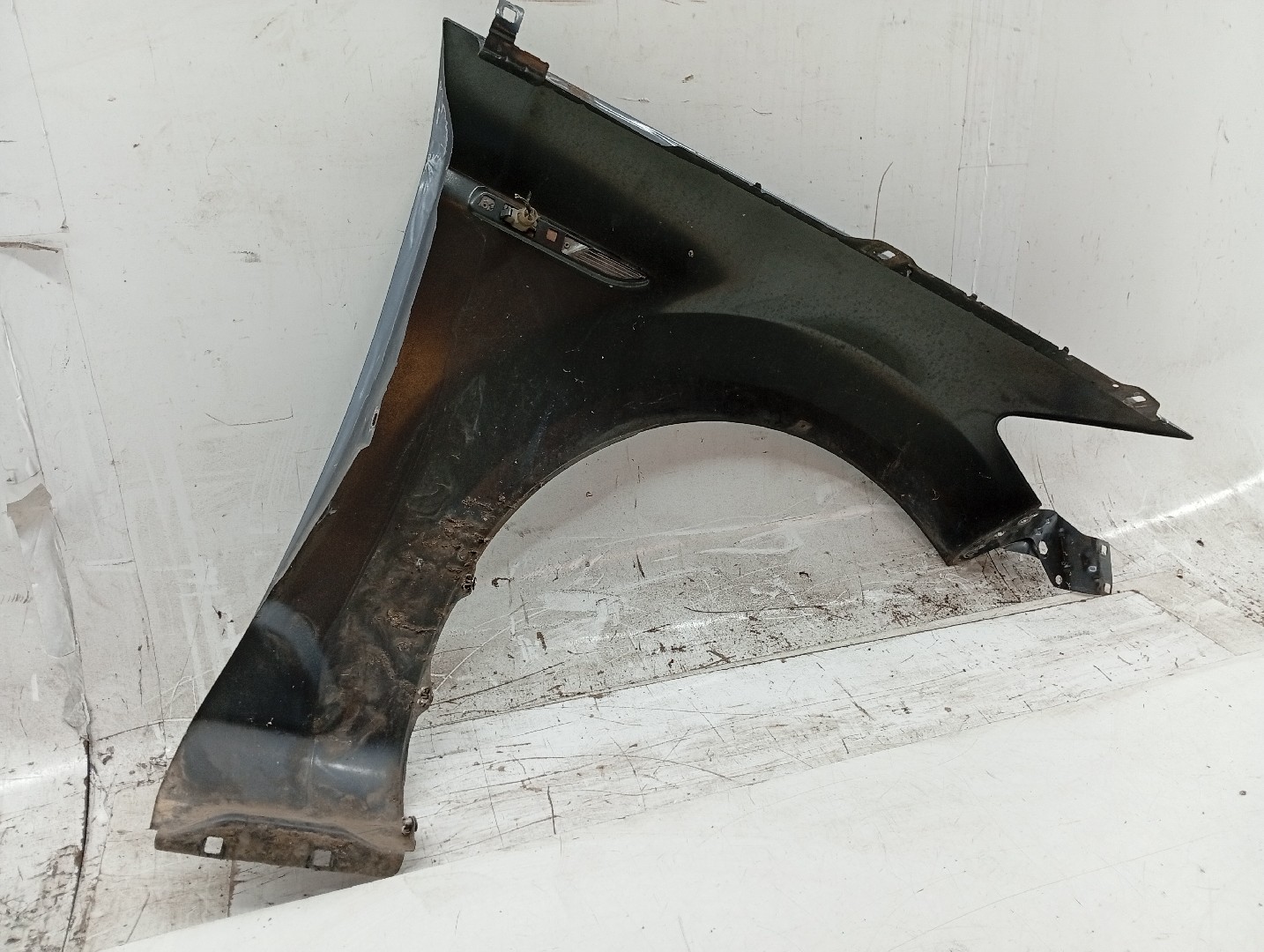 Guarda Lamas Esquerdo FORD MONDEO IV Turnier (BA7) | 07 - 15 Imagem-5