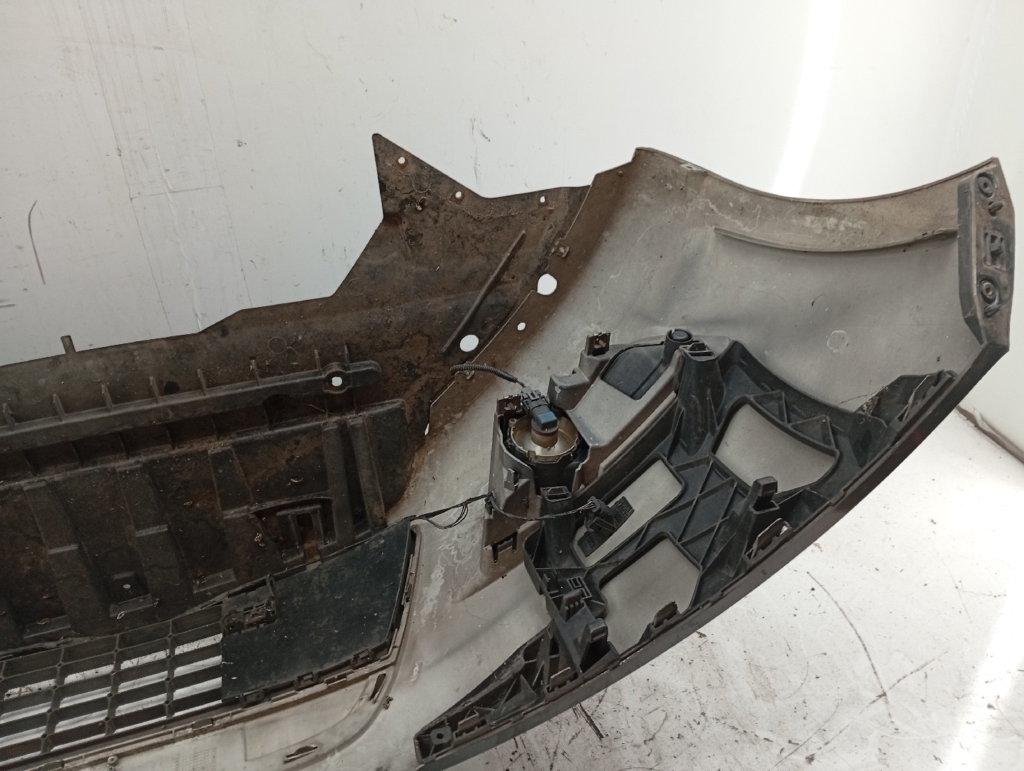 Para Choques Frente FORD MONDEO IV Turnier (BA7) | 07 - 15 Imagem-2