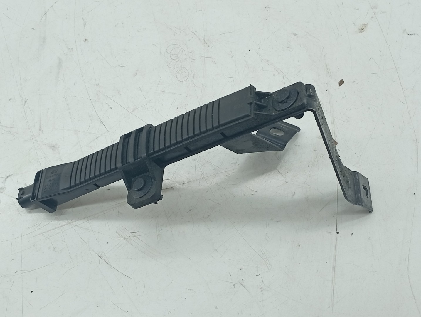 Antena MERCEDES-BENZ SL (R230) | 01 - 12 Imagem-1