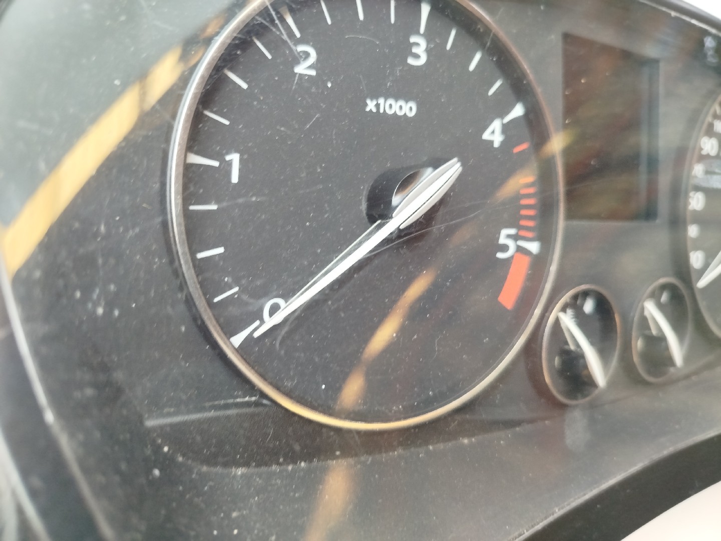 Quadrante RENAULT LAGUNA III (BT0/1) | 07 - 15 Imagem-7