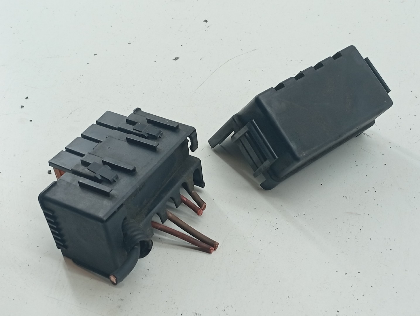 Caixa de Fusíveis CITROEN SAXO Hatchback van (S3_) | 97 - 03 Imagem-3