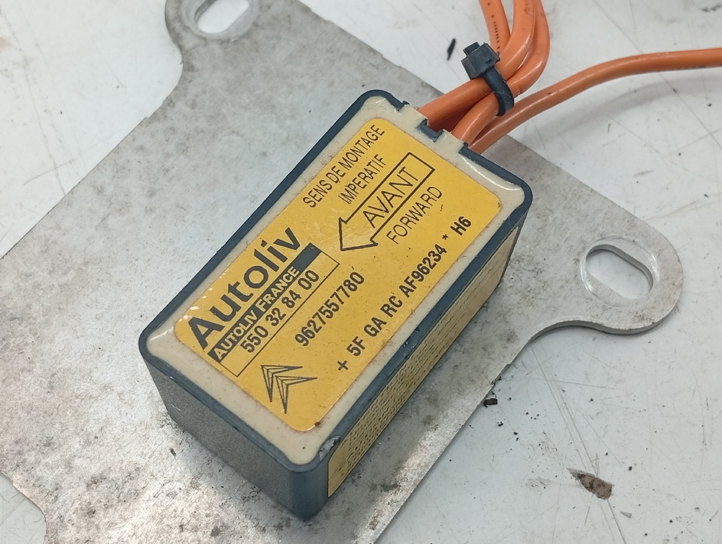 Sensor de Impacto CITROEN SAXO Hatchback van (S3_) | 97 - 03 Imagem-2