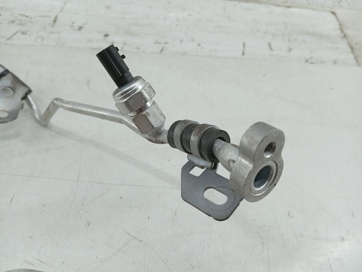 Tubo de Ar condicionado RENAULT CLIO V (BF_) | 19 -  Imagem-4