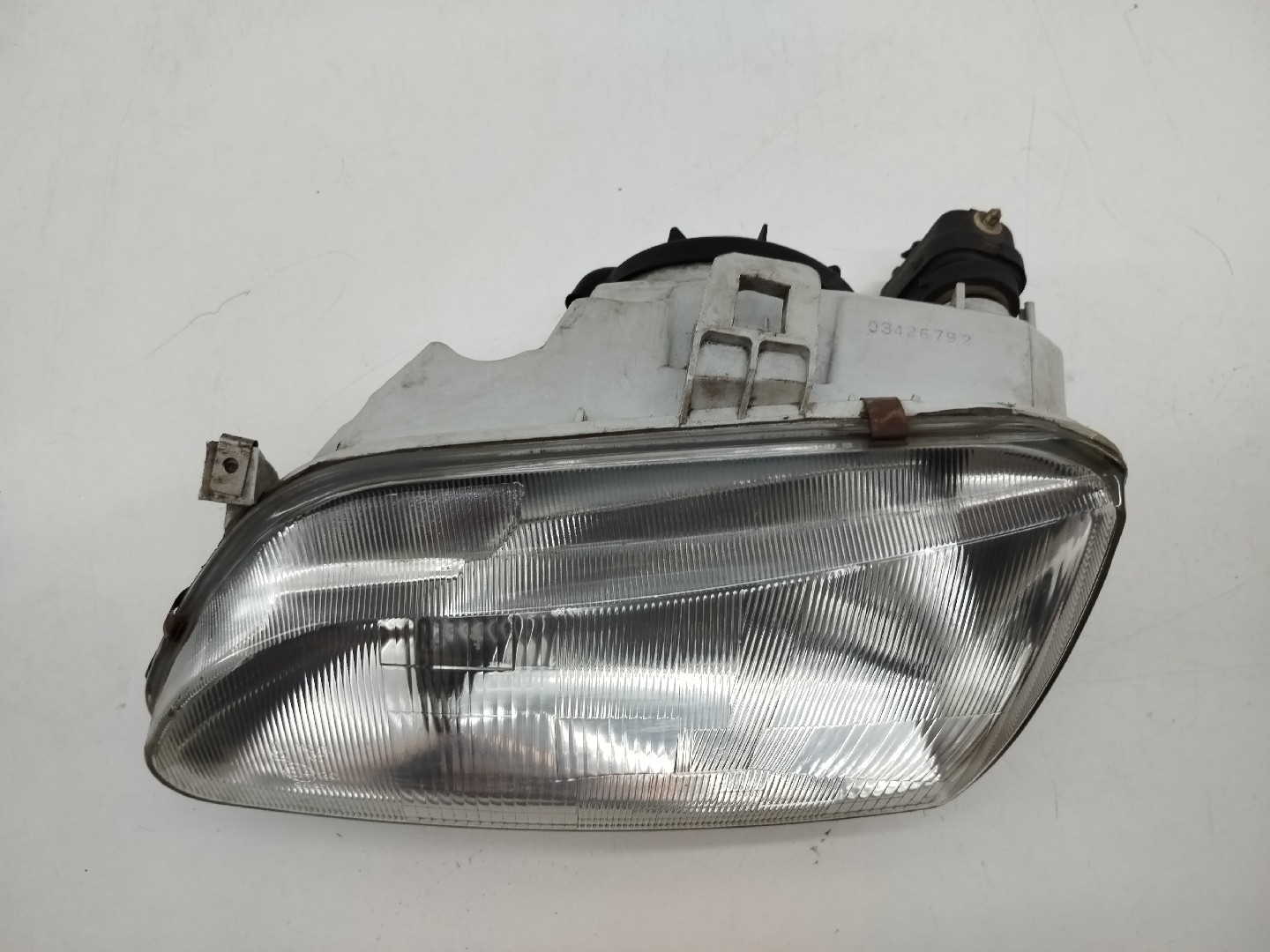 Ótica Esquerda RENAULT SCÉNIC I Veículo multiuso (JA0/1_, FA0_) | 99 - 10 Imagem-1