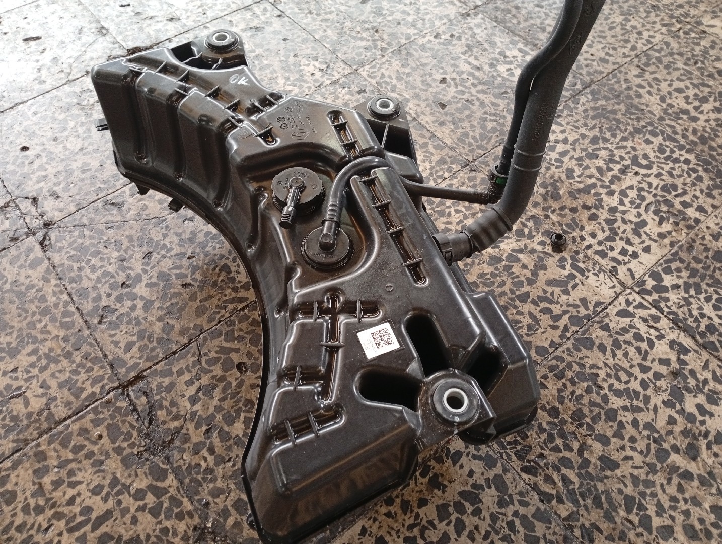 Depósito ad blue RENAULT CLIO V (BF_) | 19 -  Imagem-2