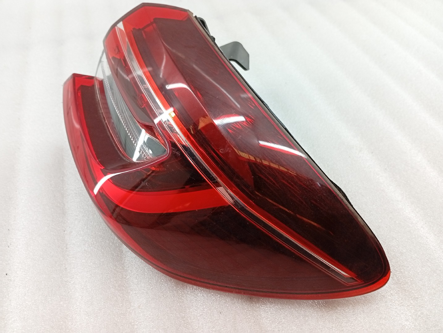 Farolim Stop Direito RENAULT CLIO V (BF_) | 19 -  Imagem-1