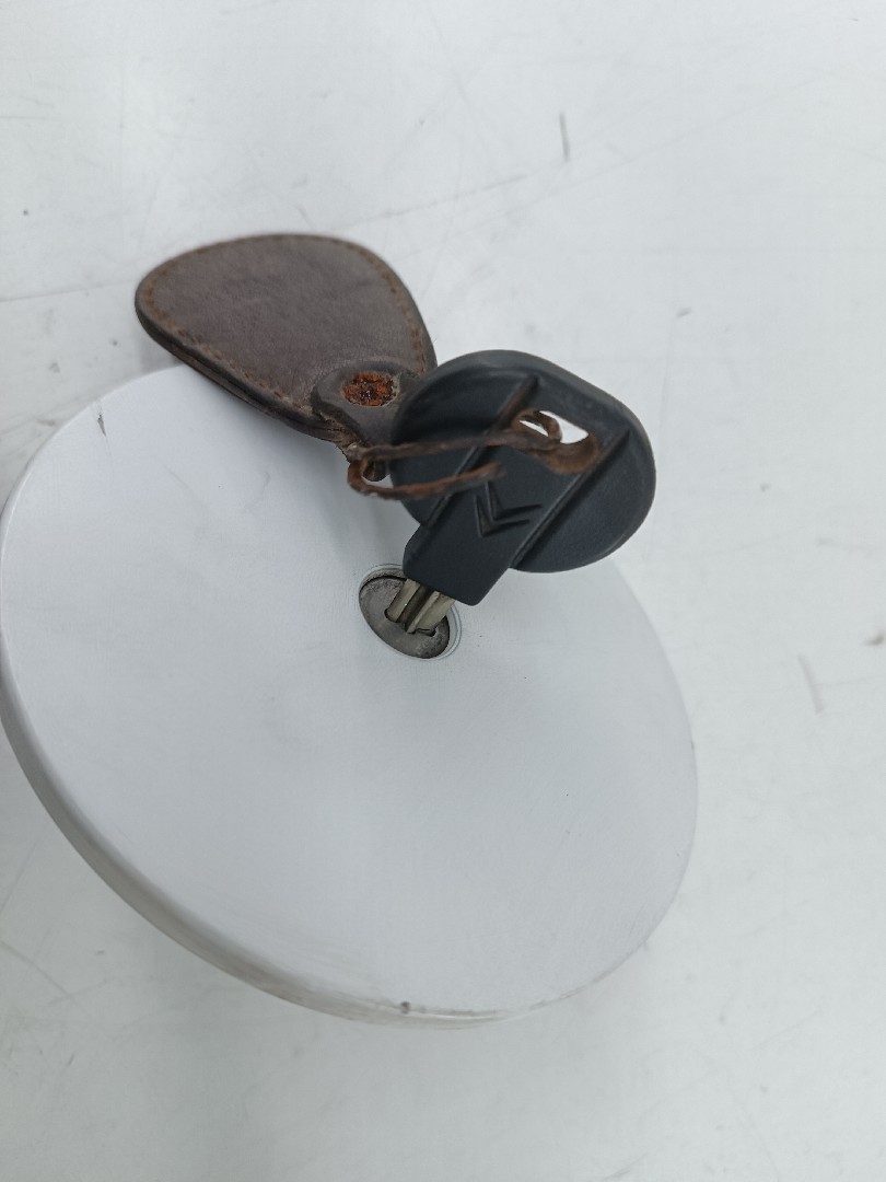 Tampa do Depósito de Combustível CITROEN SAXO Hatchback van (S3_) | 97 - 03 Imagem-4