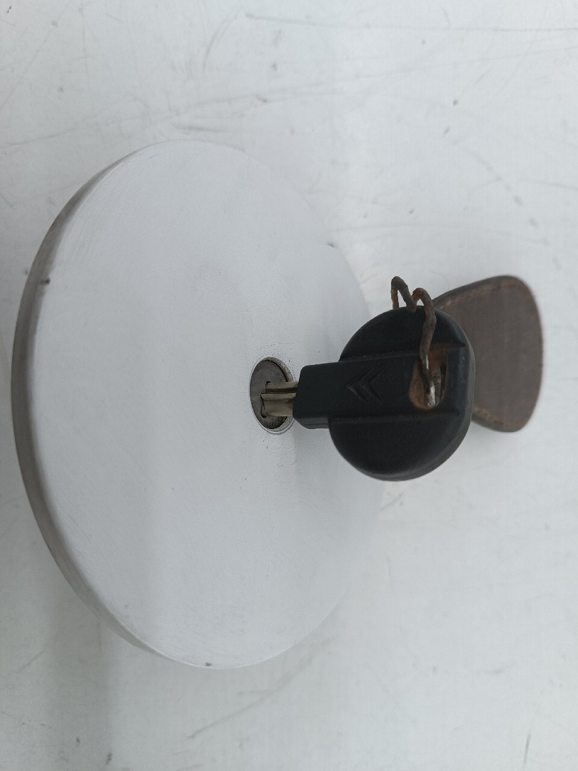 Tampa do Depósito de Combustível CITROEN SAXO Hatchback van (S3_) | 97 - 03 Imagem-1