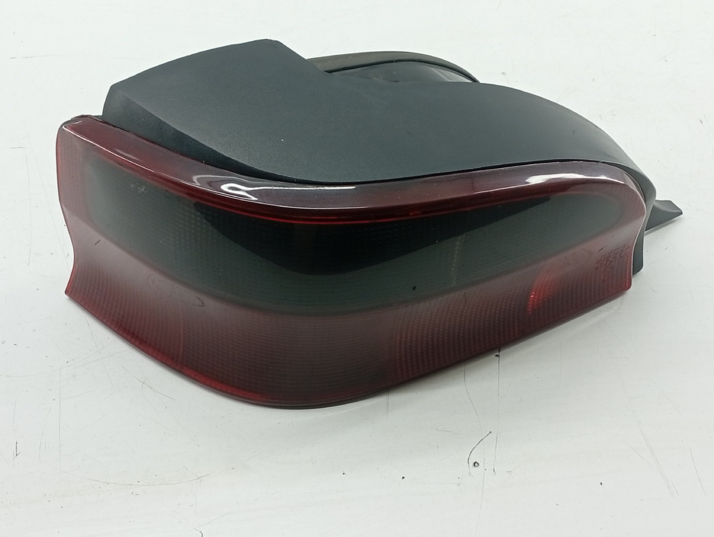 Farolim Stop Esquerdo CITROEN SAXO Hatchback van (S3_) | 97 - 03 Imagem-4