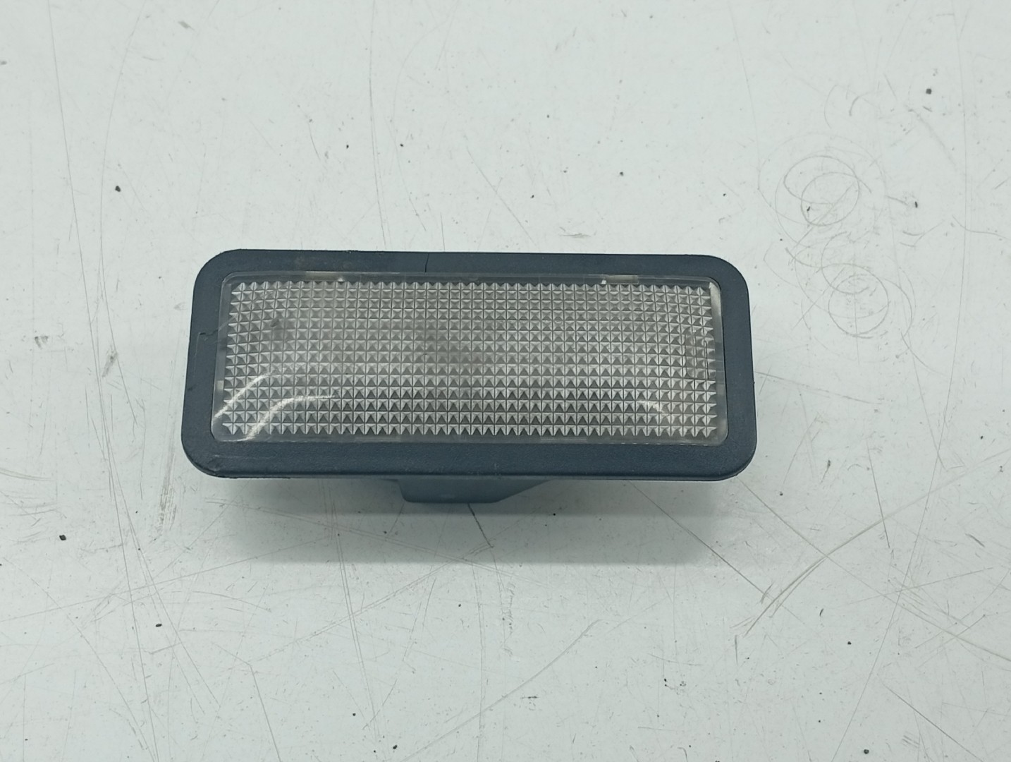 Luz interior CITROEN SAXO Hatchback van (S3_) | 97 - 03