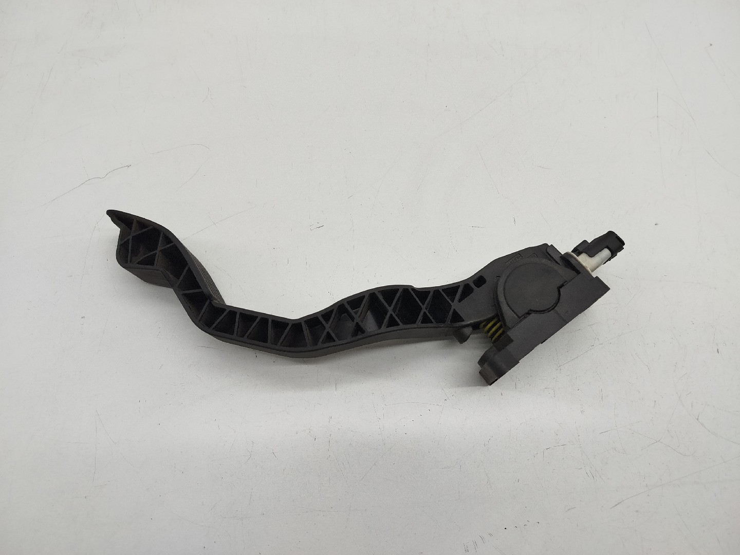 Pedal acelerador PEUGEOT 206 Van | 99 - 09 Imagem-1