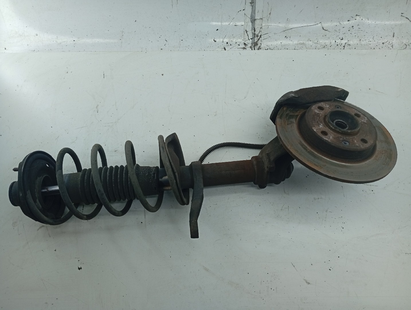 Amortecedor frente direito CITROEN SAXO Hatchback van (S3_) | 97 - 03 Imagem-3