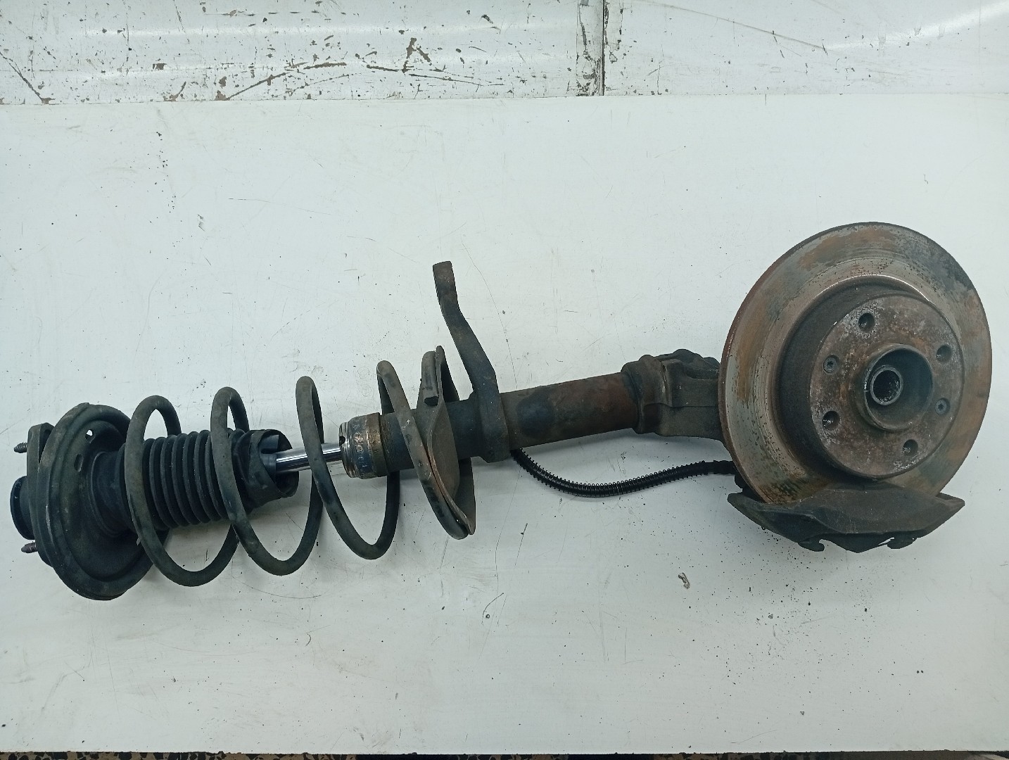 Amortecedor frente esquerdo CITROEN SAXO Hatchback van (S3_) | 97 - 03 Imagem-4