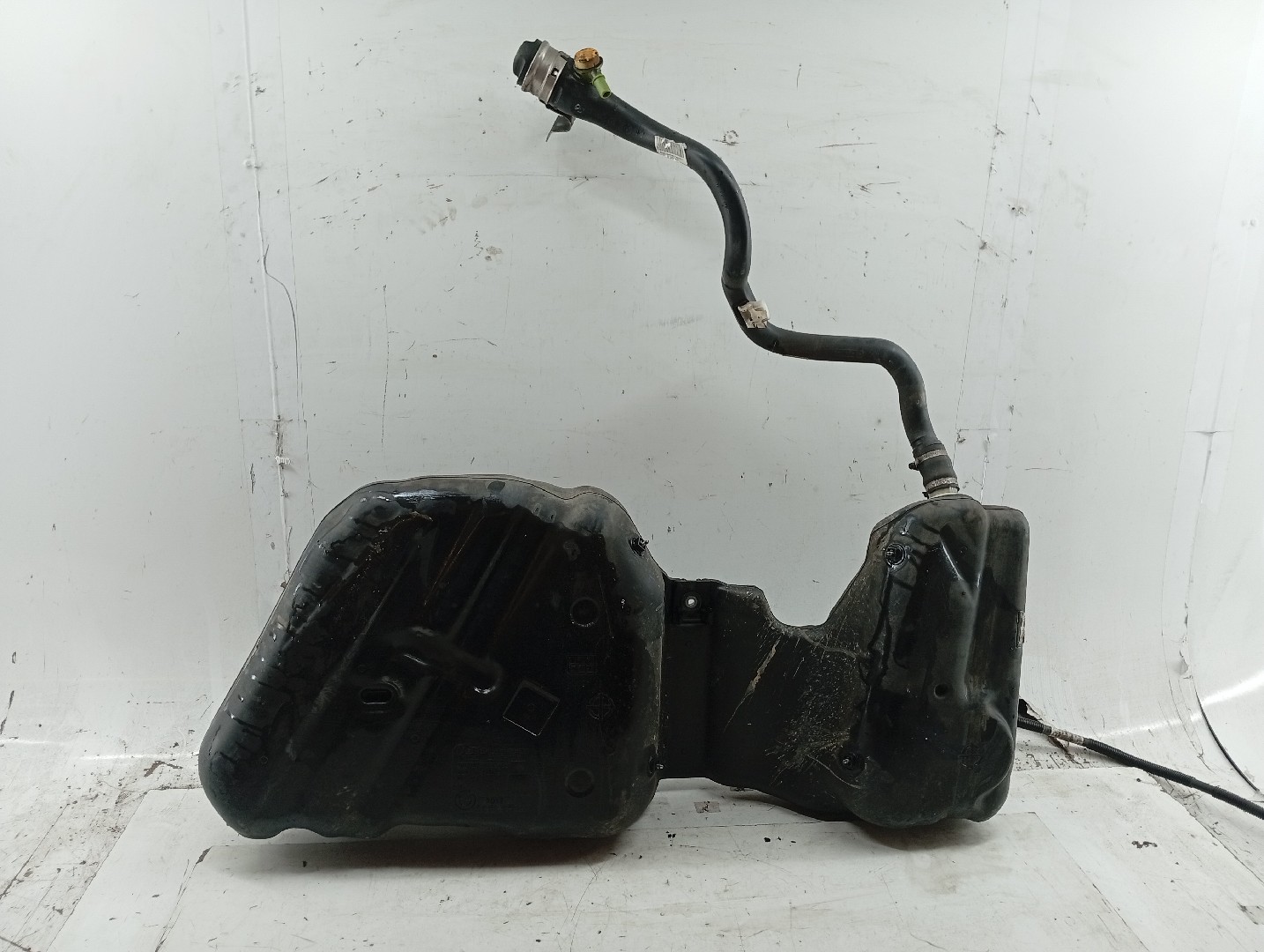 Depósito de Combustível BMW 3 (F30, F80) | 11 - 18