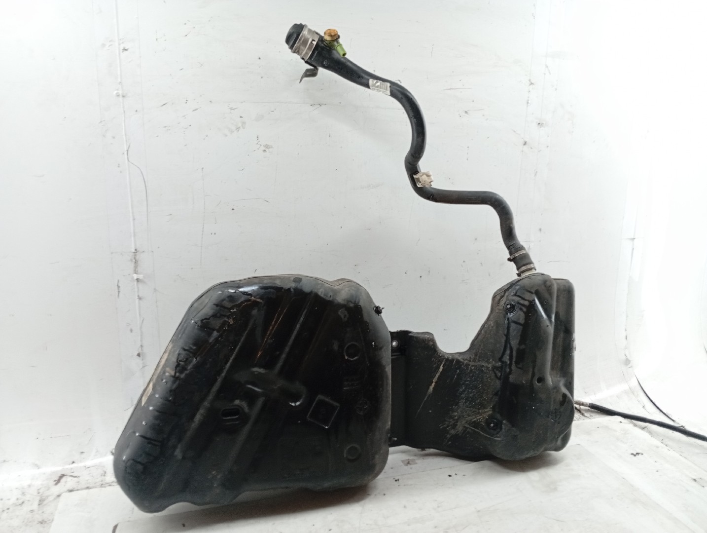 Depósito de Combustível BMW 3 (F30, F80) | 11 - 18 Imagem-2