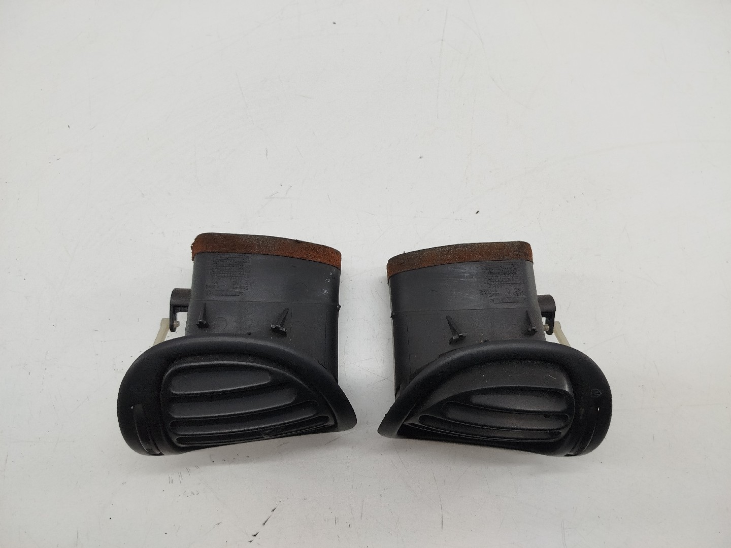 Difusor de ar PEUGEOT 206 Van | 99 - 09 Imagem-1