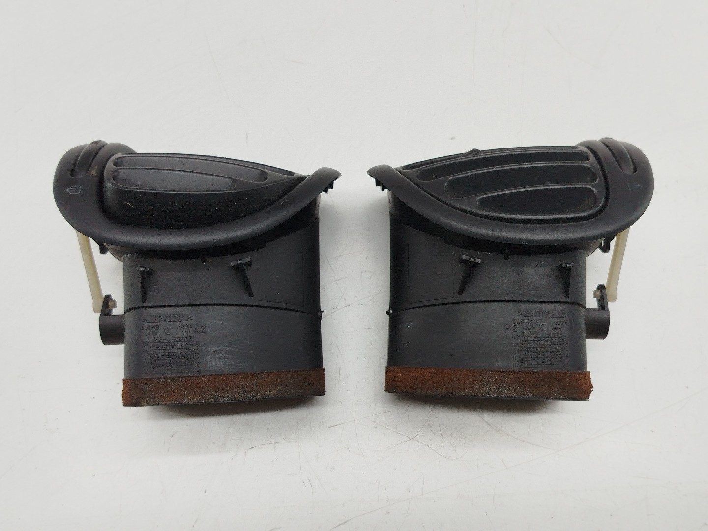 Difusor de ar PEUGEOT 206 Van | 99 - 09 Imagem-2