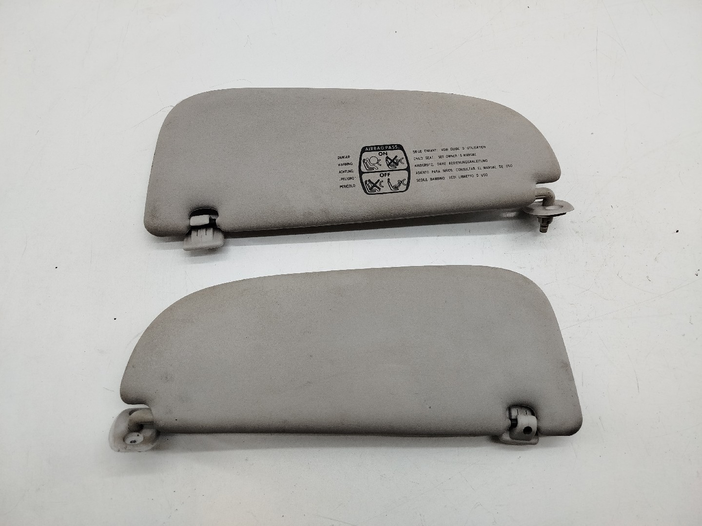 Palas de sol direita e esquerda PEUGEOT 206 Van | 99 - 09 Imagem-1