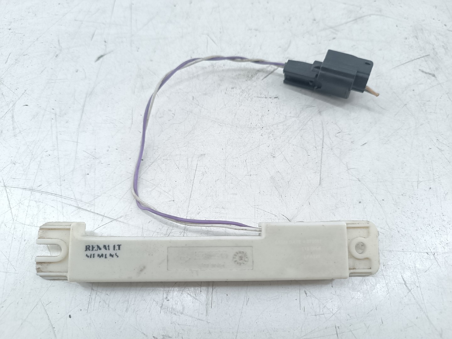 Amplificador de antena RENAULT LAGUNA III (BT0/1) | 07 - 15 Imagem-3