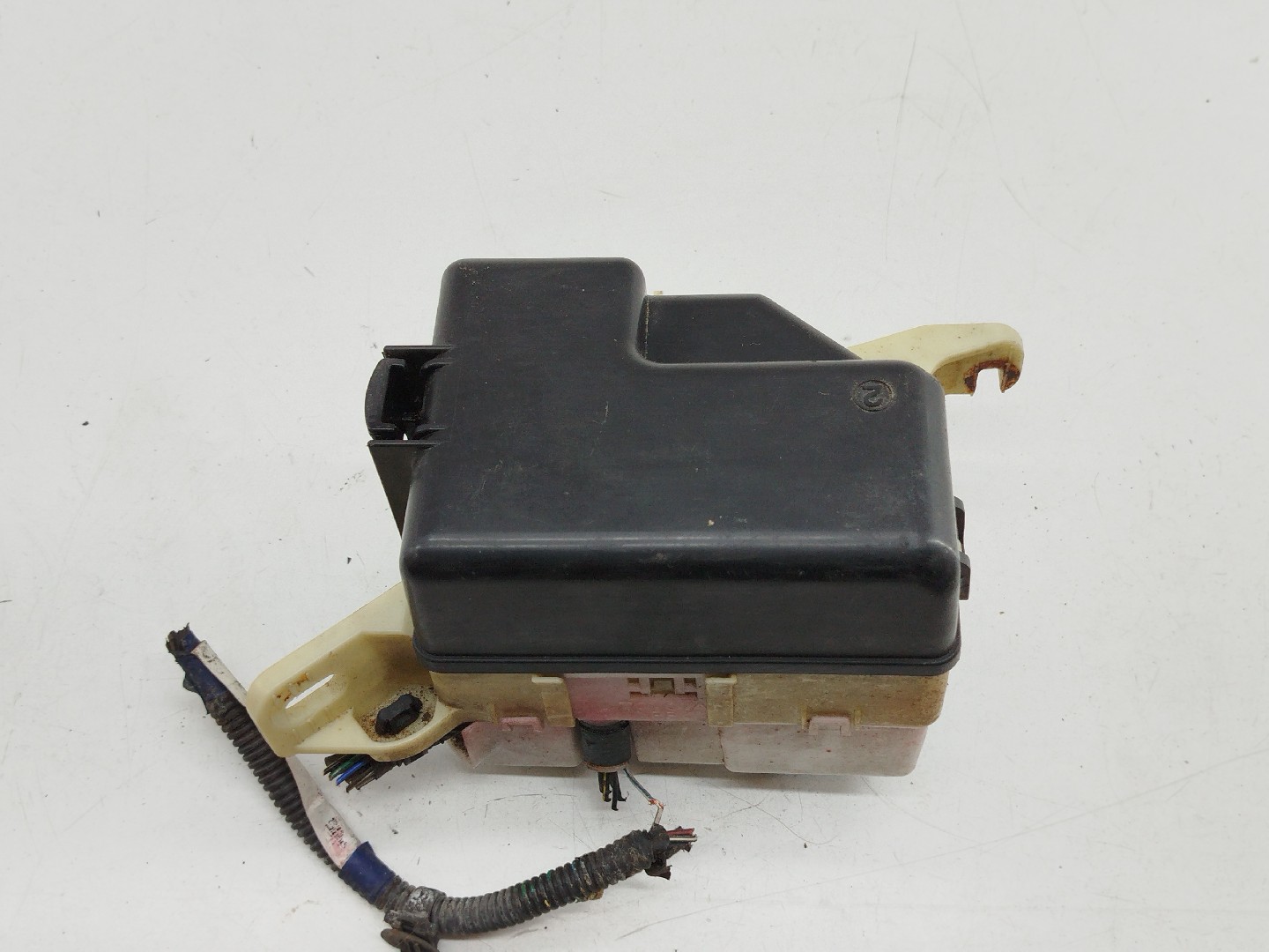 Caixa de fusíveis e relés TOYOTA YARIS (_P1_) | 99 - 05 Imagem-7