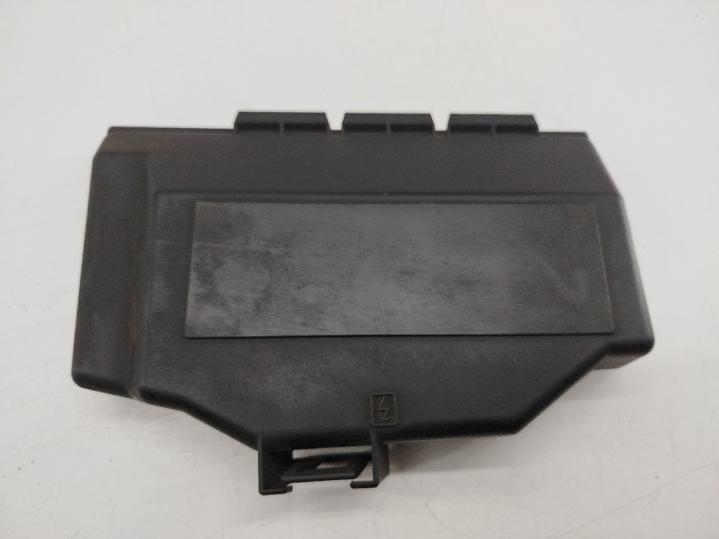 Tampa de caixa de fusiveis RENAULT MEGANE I (BA0/1_) | 95 - 04