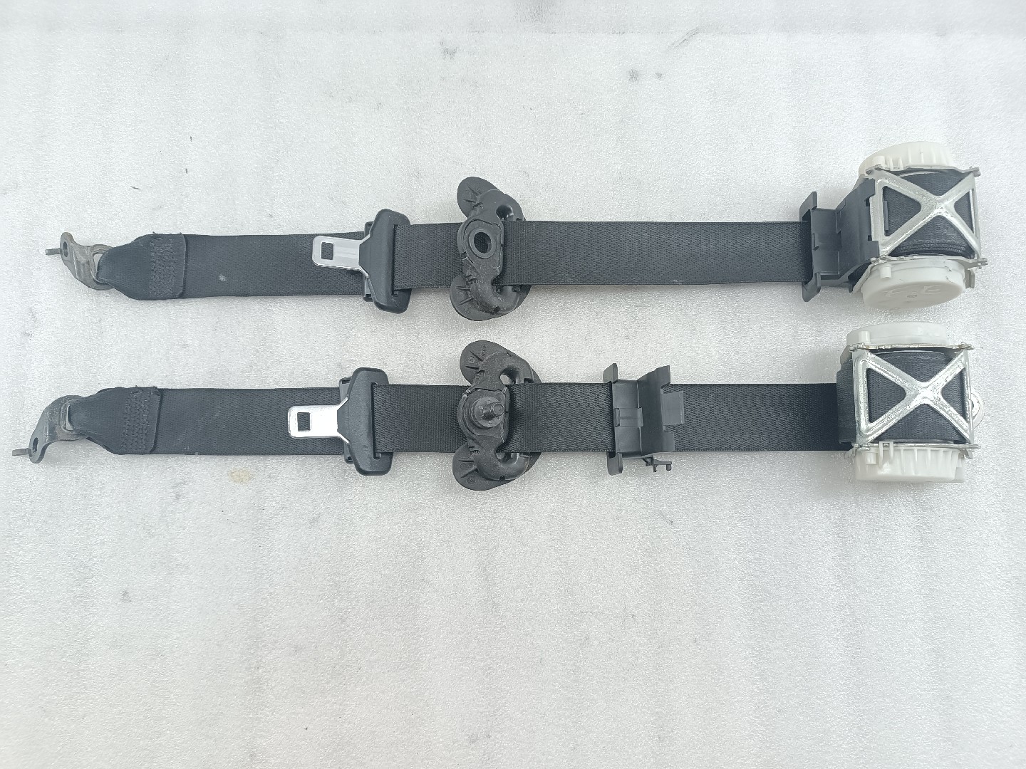 Pré-Tensores / Cintos BMW 3 (F30, F80) | 11 - 18