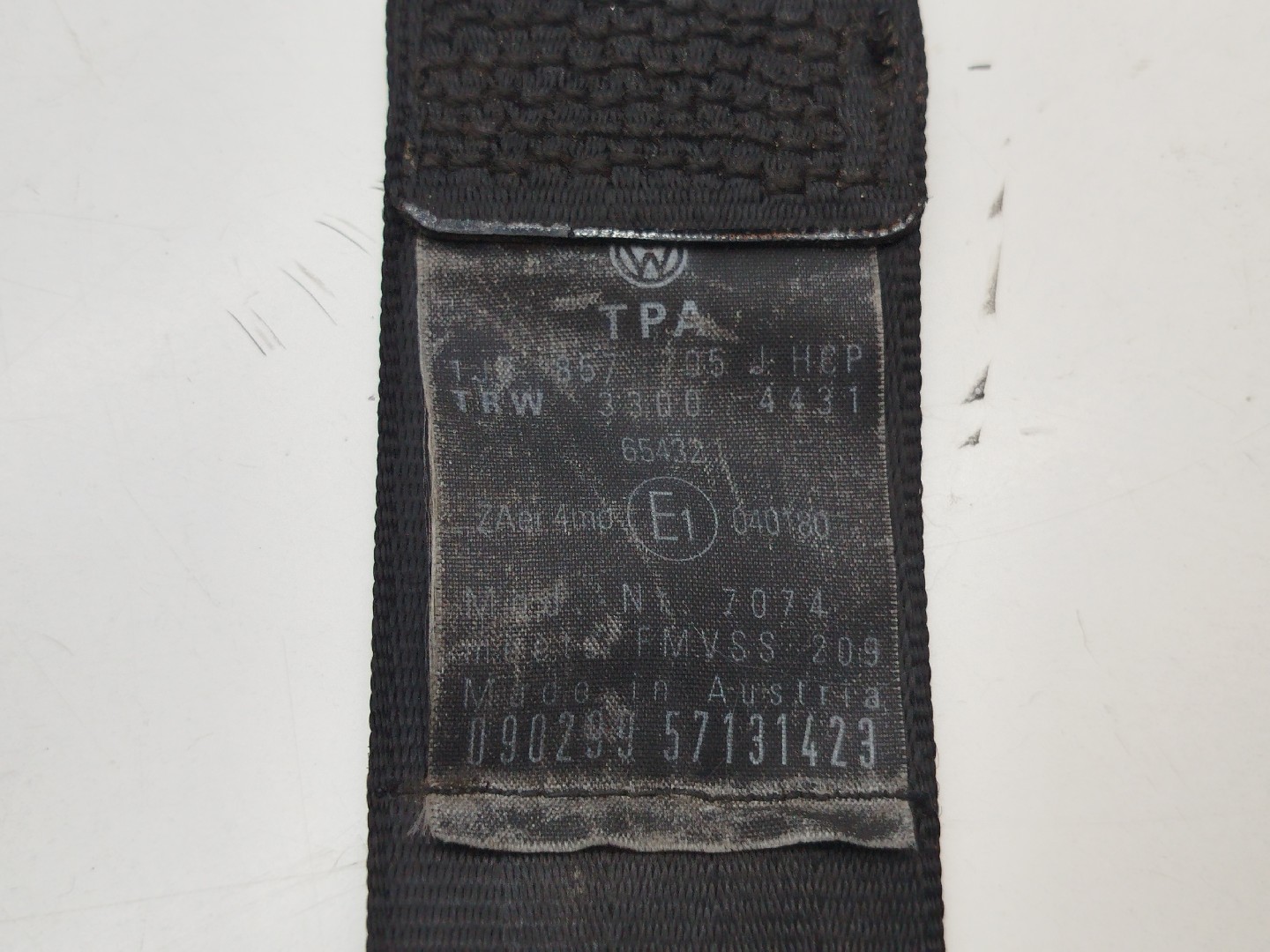 Cinto frente Esquerdo VOLKSWAGEN GOLF IV (1J1) | 97 - 07 Imagem-4