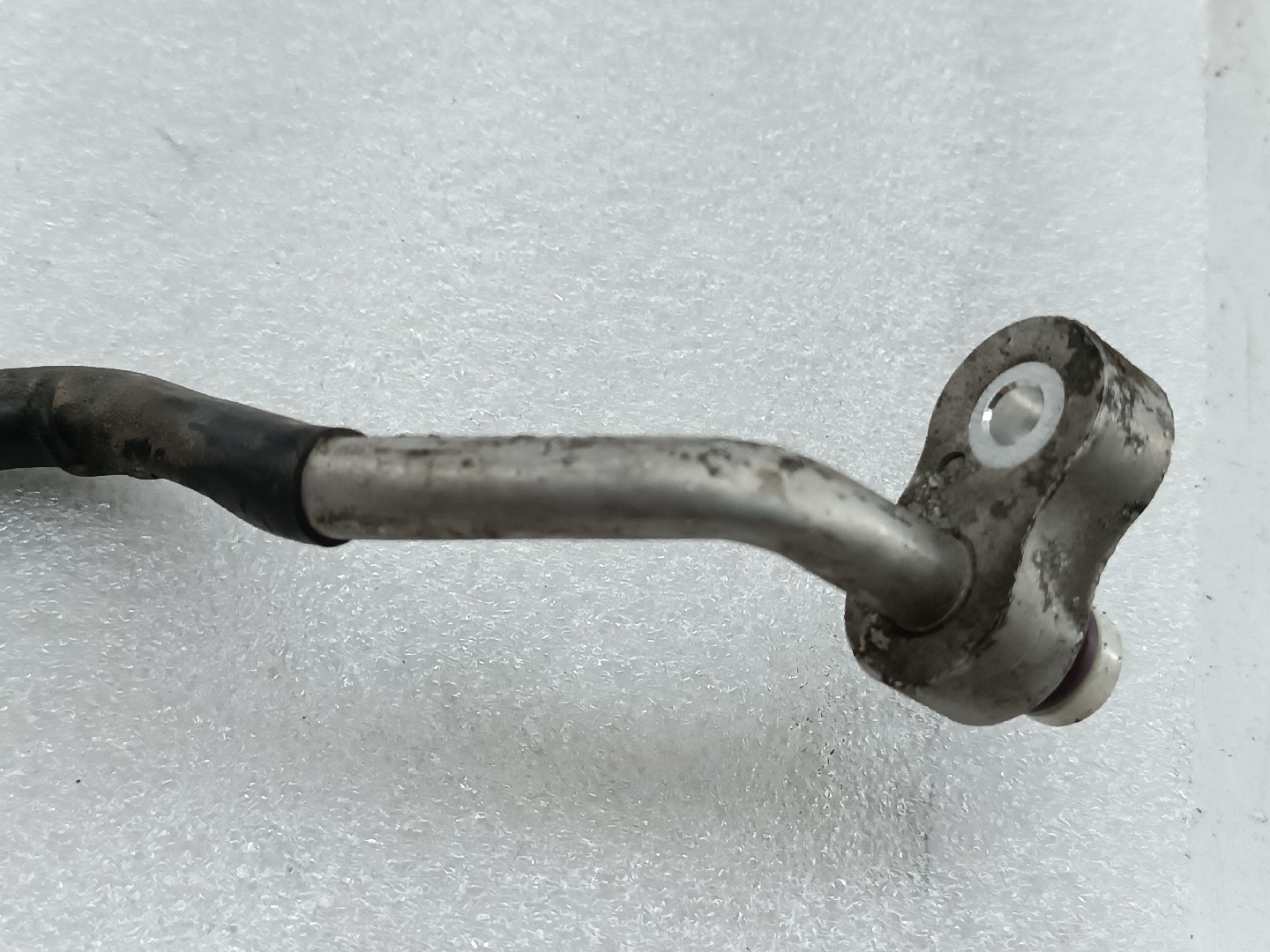 Tubo de Ar Condicionado BMW 3 (F30, F80) | 11 - 18 Imagem-1