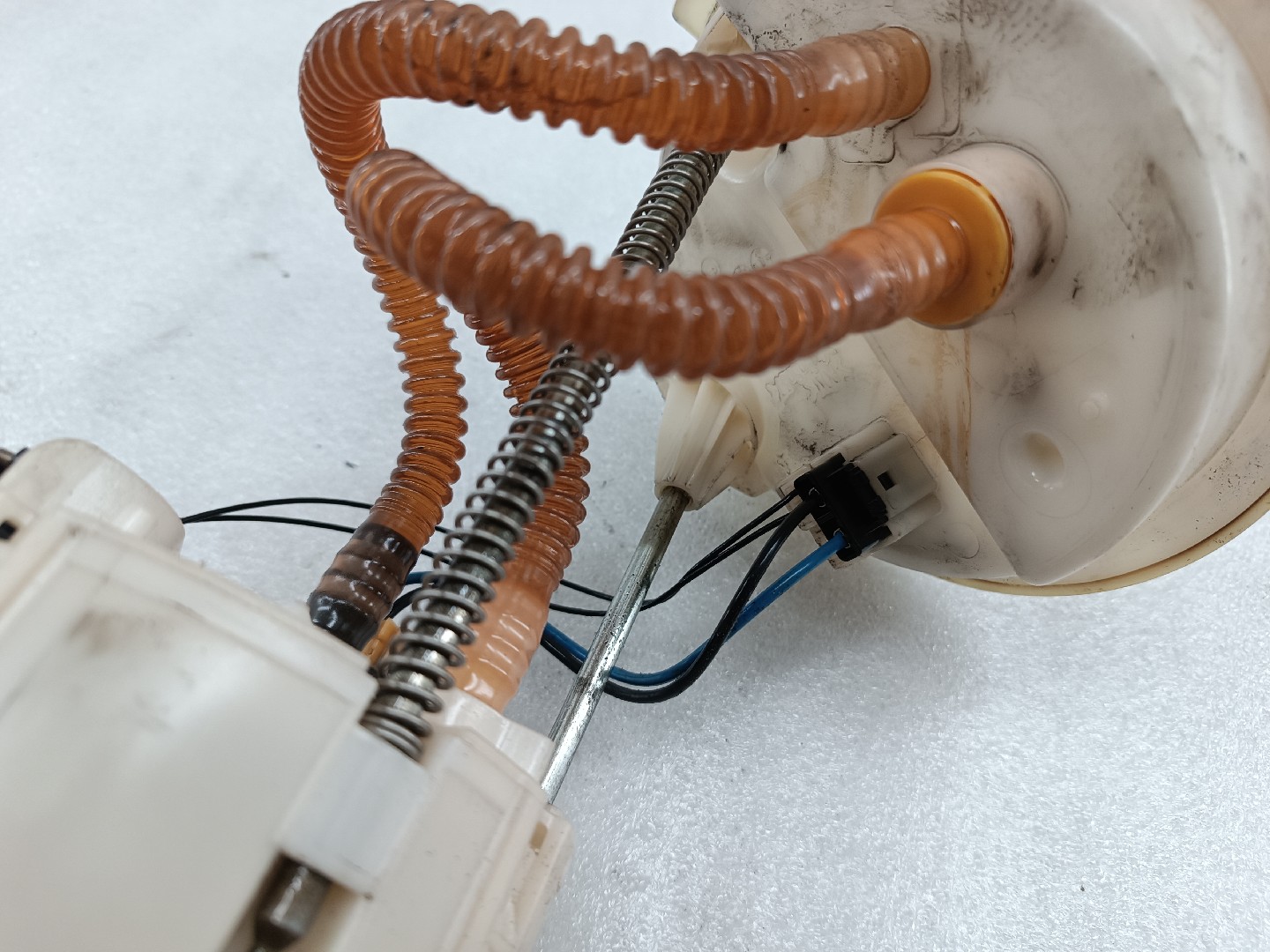 Bomba de Combustível BMW 3 (F30, F80) | 11 - 18 Imagem-3