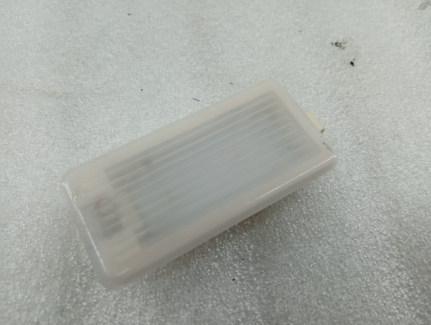 Luz de cortesia BMW 3 (F30, F80) | 11 - 18 Imagem-4