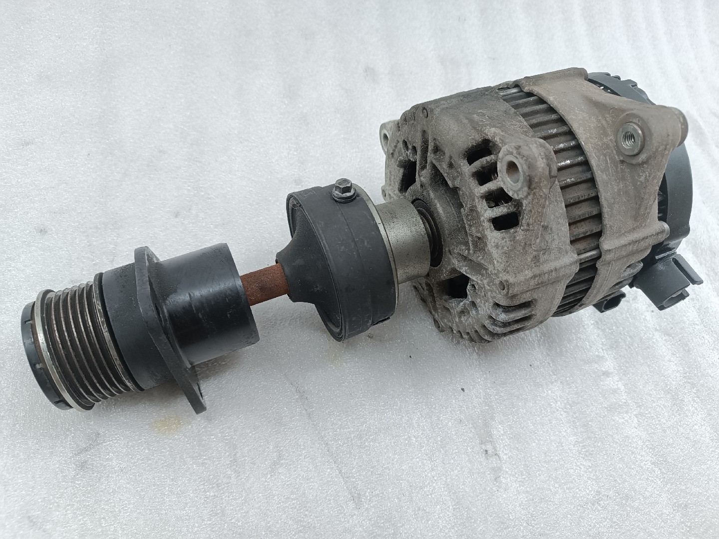 Alternador FORD MONDEO IV Turnier (BA7) | 07 - 15 Imagem-4
