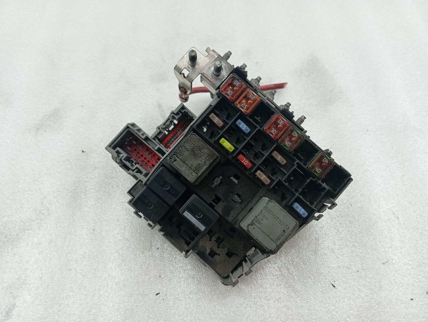 Caixa de fusíveis e relés FORD MONDEO IV Turnier (BA7) | 07 - 15