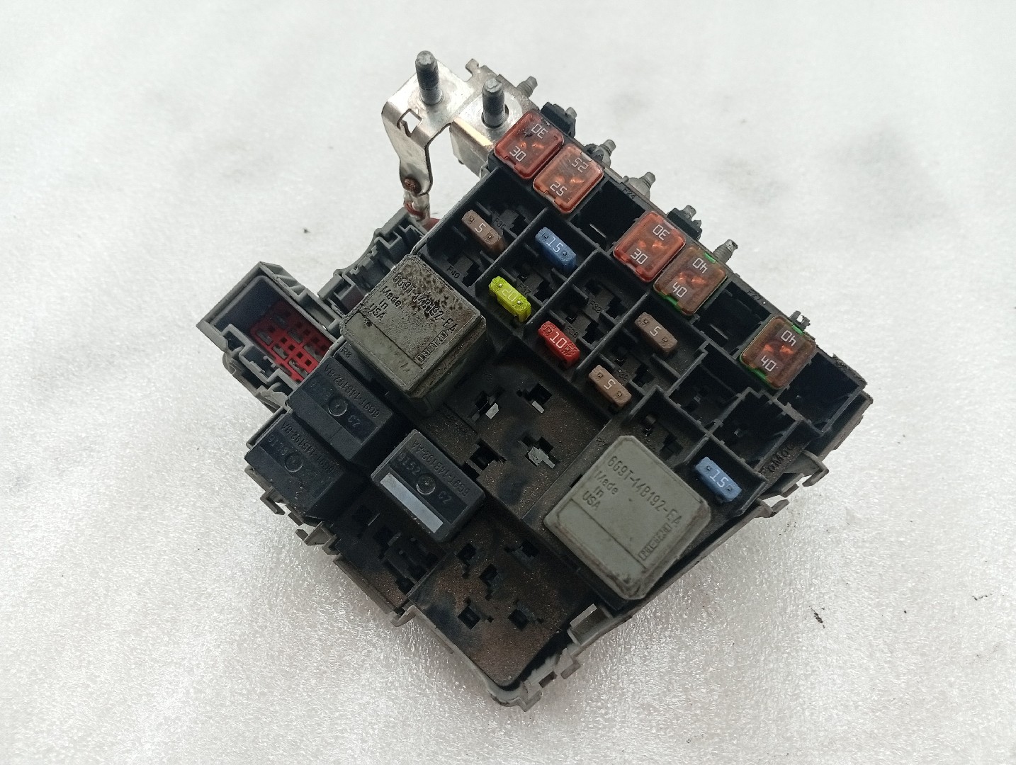 Caixa de fusíveis e relés FORD MONDEO IV Turnier (BA7) | 07 - 15 Imagem-5