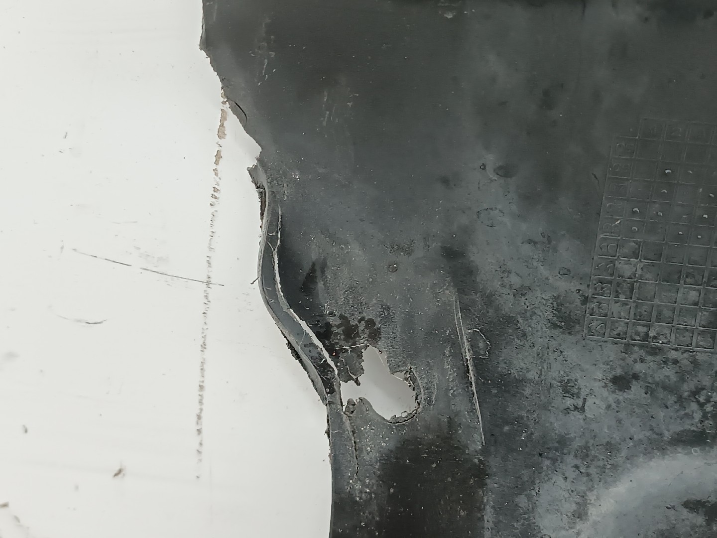 Proteção inferior de carroçaria FORD MONDEO IV Turnier (BA7) | 07 - 15 Imagem-2