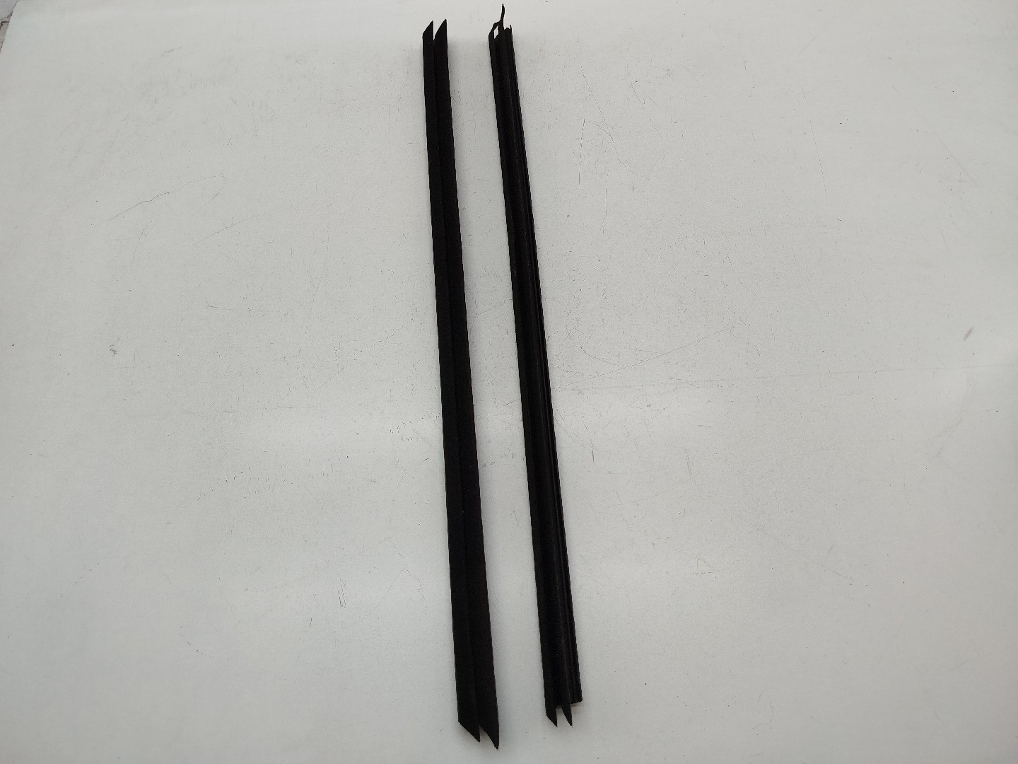 Raspador de vidro FORD MONDEO IV Turnier (BA7) | 07 - 15 Imagem-1