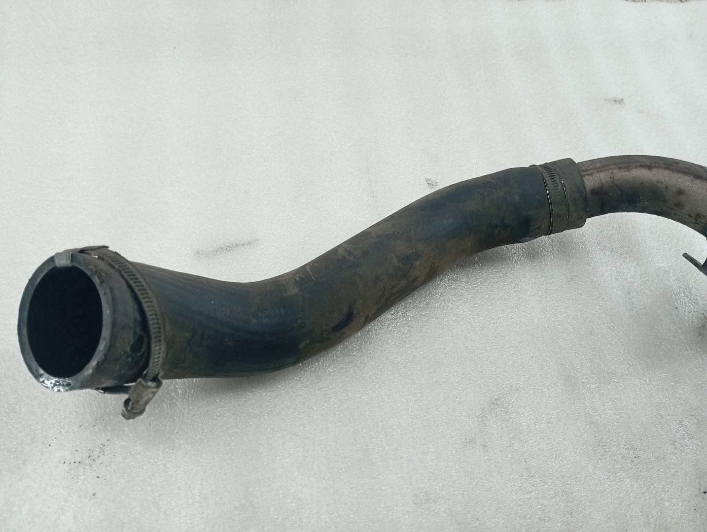 Tubagem do Intercooler FORD MONDEO IV Turnier (BA7) | 07 - 15 Imagem-3