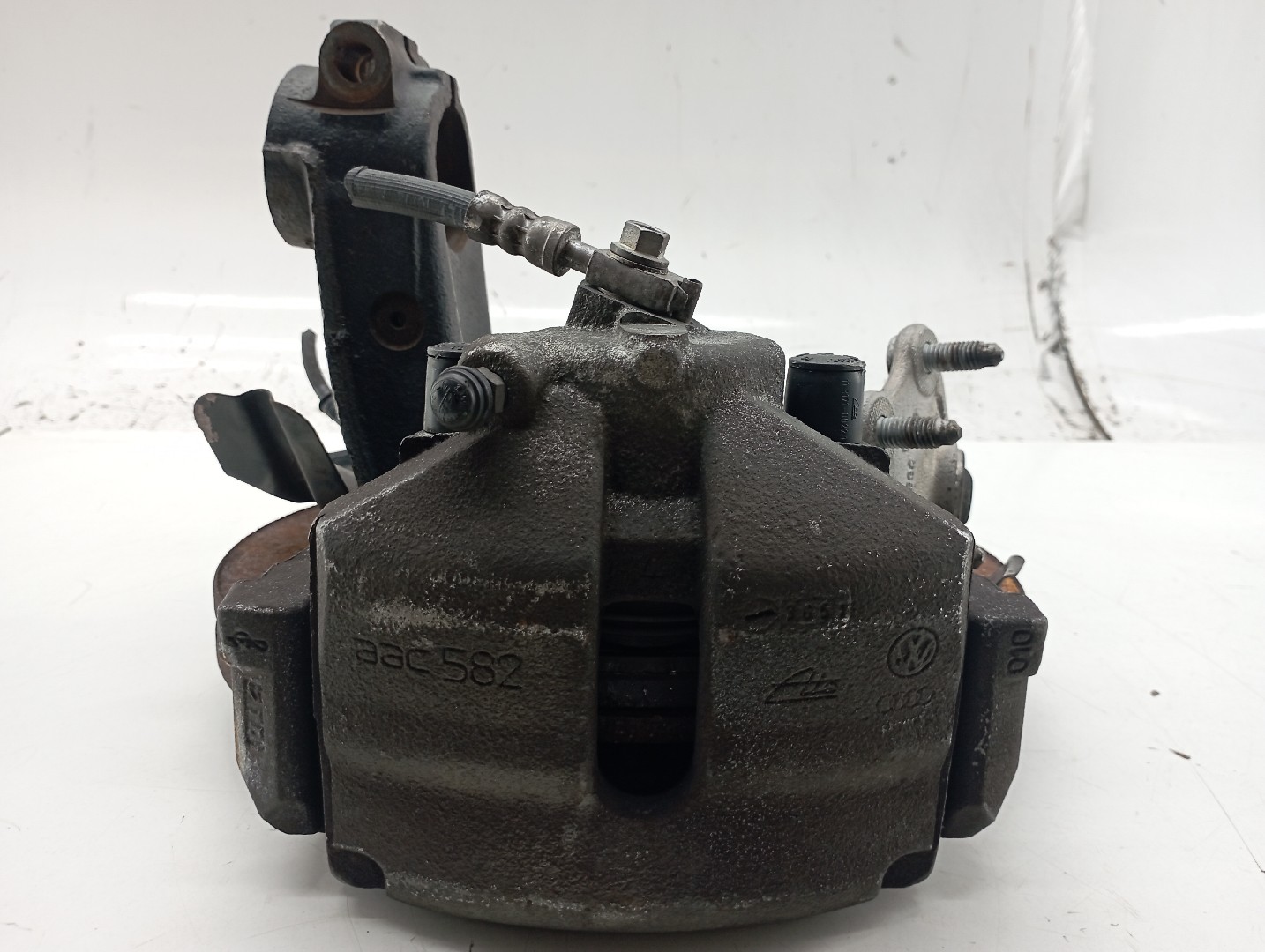 Manga de Eixo Frente direita VOLKSWAGEN POLO (6R1, 6C1) | 09 -  Imagem-1