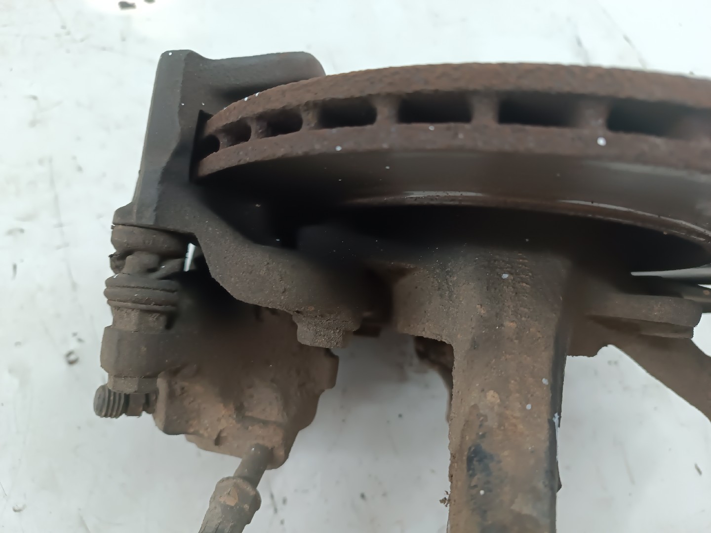 Manga de eixo frente direita VOLKSWAGEN CADDY II Combi (9K9B) | 95 - 04 Imagem-4