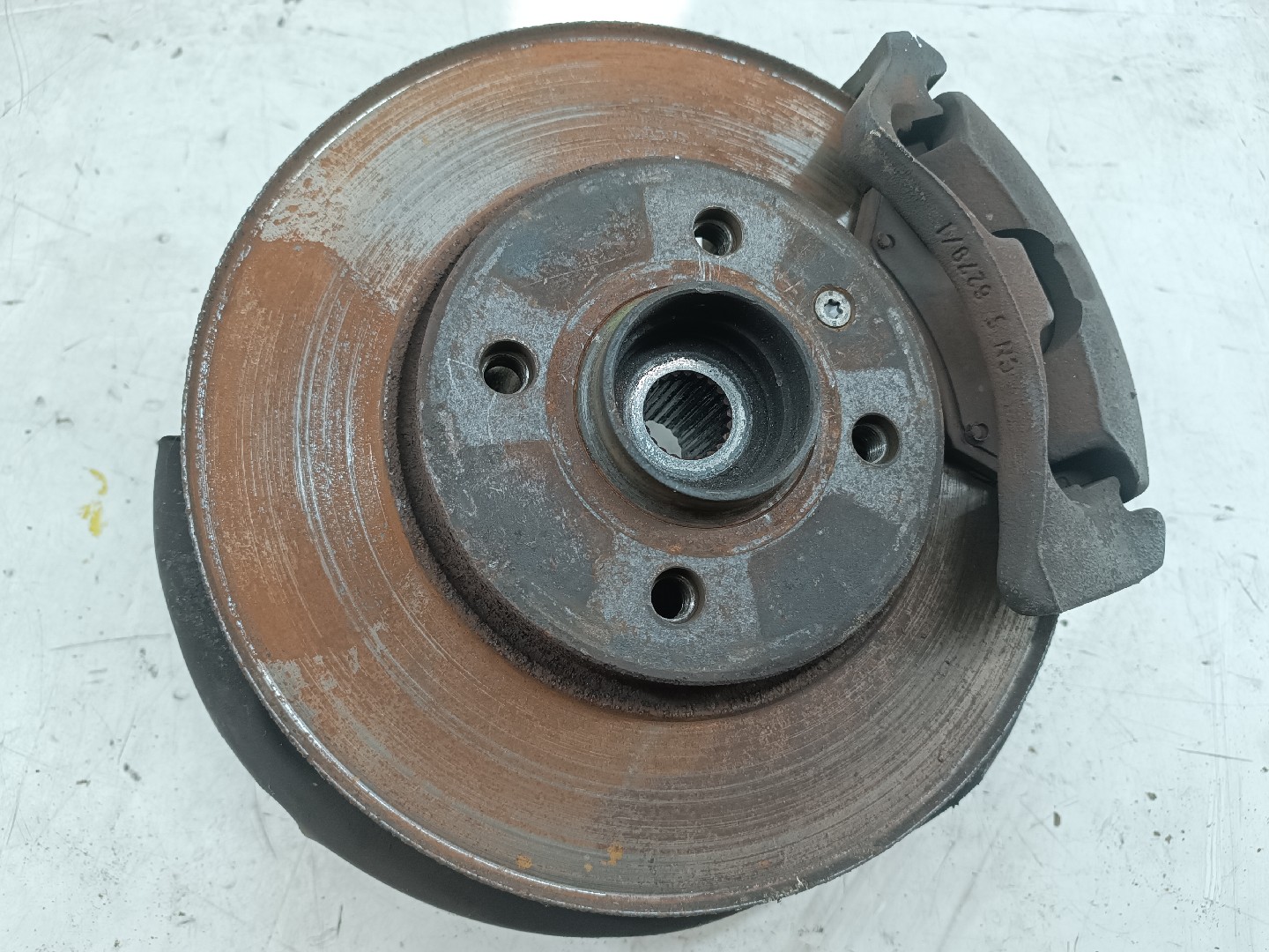 Manga de eixo frente direita VOLKSWAGEN CADDY II Combi (9K9B) | 95 - 04 Imagem-5