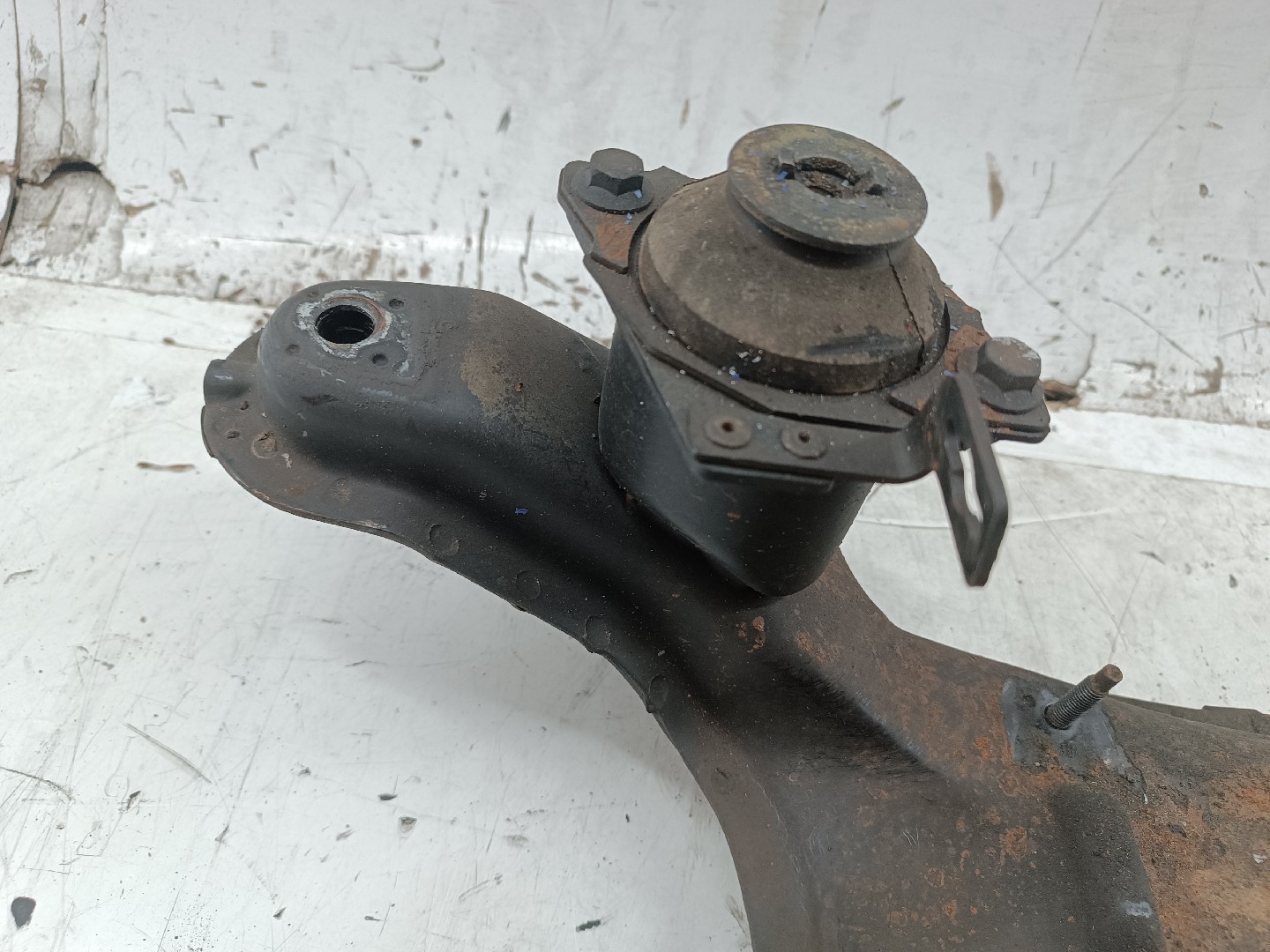 Charriot VOLKSWAGEN CADDY II Combi (9K9B) | 95 - 04 Imagem-2