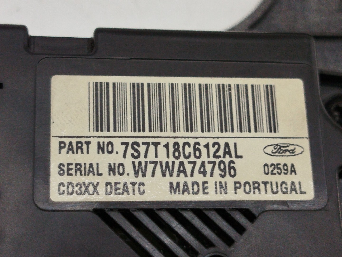 Comando da Sofagem FORD MONDEO IV Turnier (BA7) | 07 - 15 Imagem-4