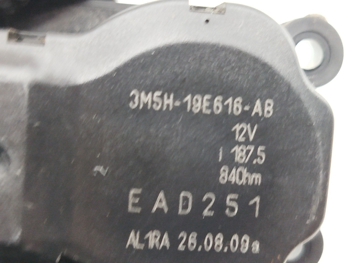 Atuador da Climatizaçao / Sofagem  FORD MONDEO IV Turnier (BA7) | 07 - 15 Imagem-1